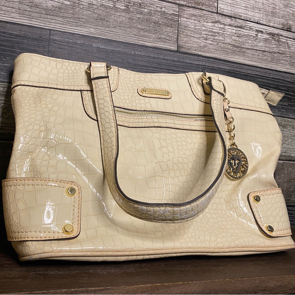 Anne Klein Bag